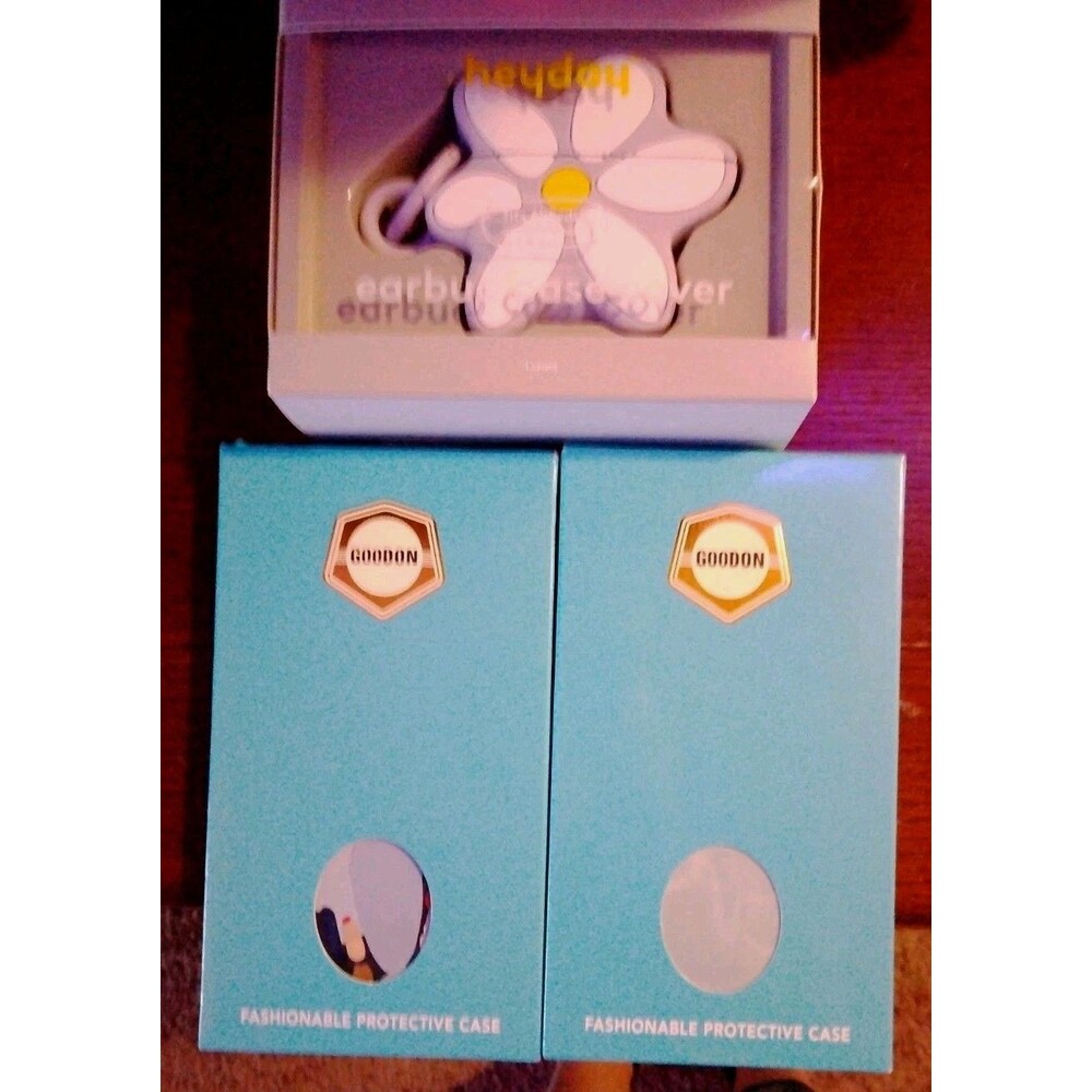 Goodon iPhone 14/15 & 17 Plus Cases & Heyday Daisy Earbud Cover Tech Bundle-New